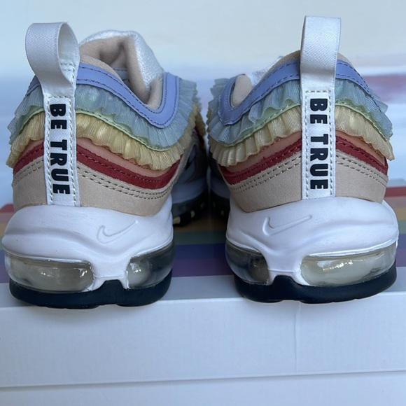 NIKE Men’s AIR MAX 97 BE TRUE
PINK OXFORD/ANTHRACITE-ADOBE
Sneakers
FD8637 600 - Picture 15 of 16